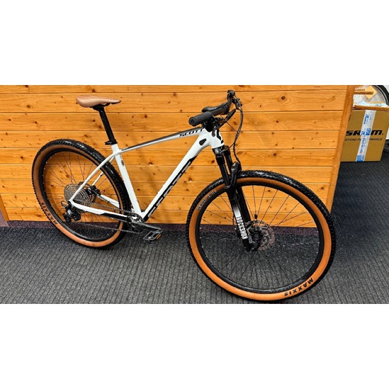 Scott Scale 965